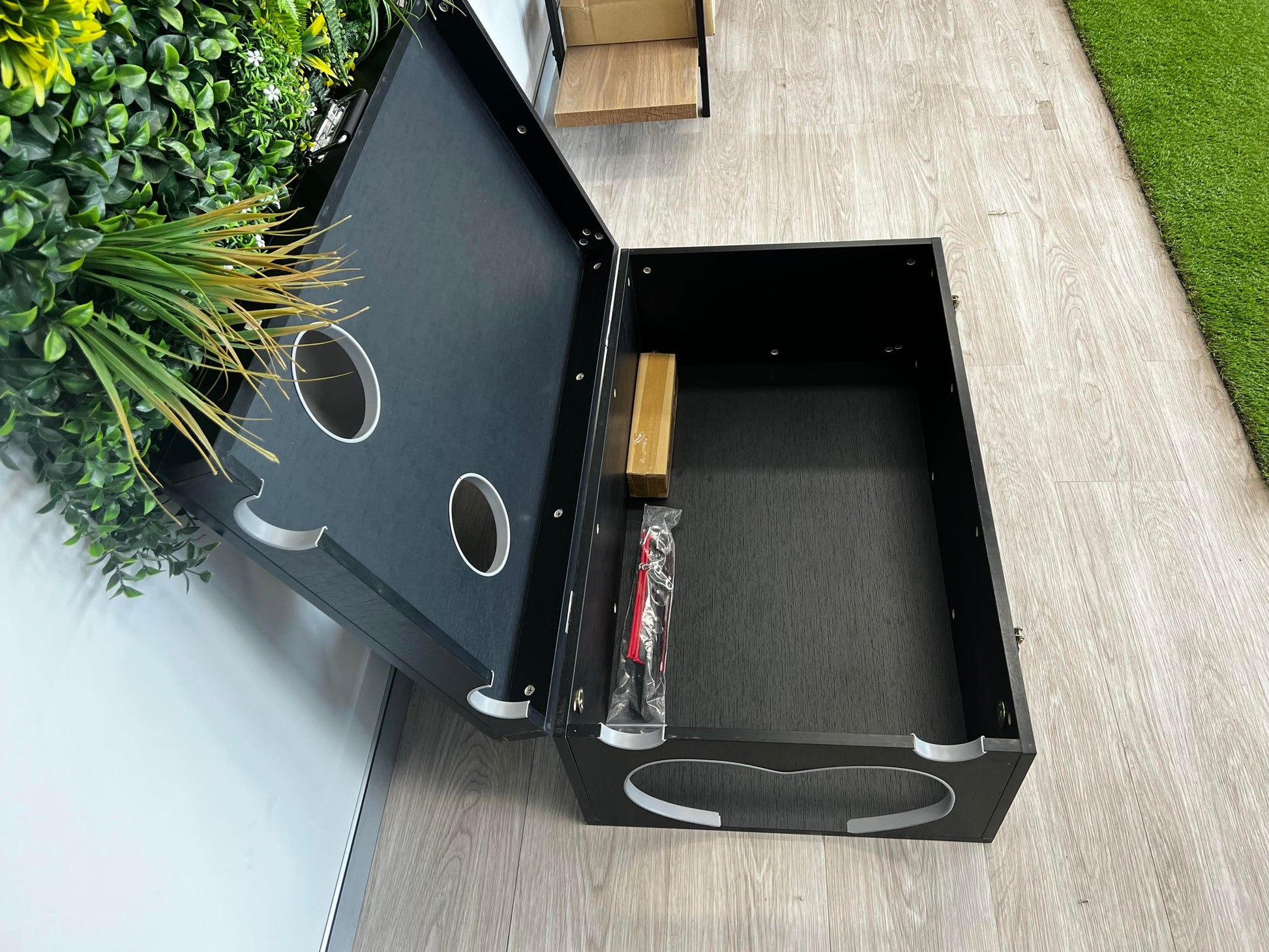 Glory Hole Box on Rollers Glory Hole Box on Rollers